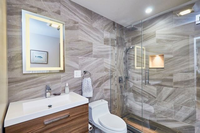 $1,275,000 | 234 Causeway Street, Unit 1212, Boston, MA 02114