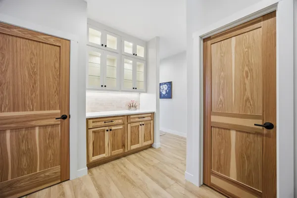 $1,100,000 | 3632 Crimson Loop South, Fargo, ND 58104