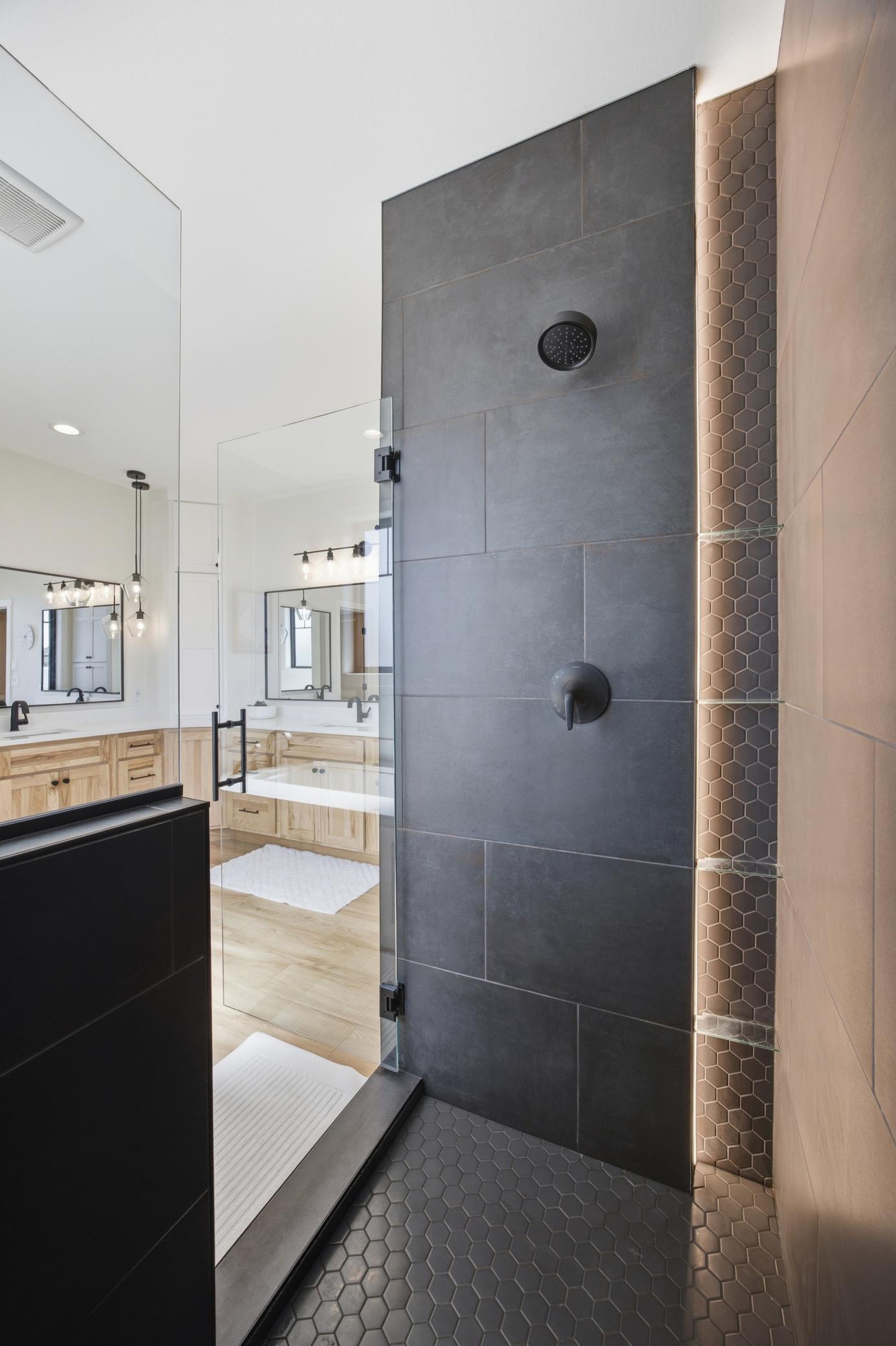 3632 Crimson Loop South Fargo, ND 58104 - Photo 34 of 79