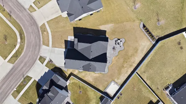 $1,100,000 | 3632 Crimson Loop South, Fargo, ND 58104