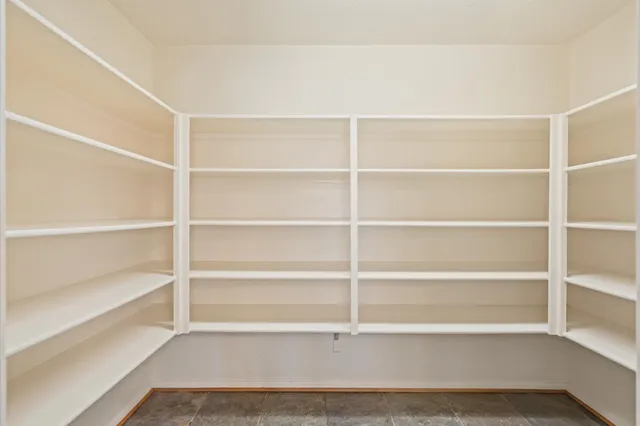 $2,400 | 6906 Durango Drive, Magnolia, TX 77354