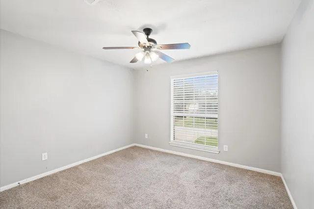 $2,400 | 6906 Durango Drive, Magnolia, TX 77354