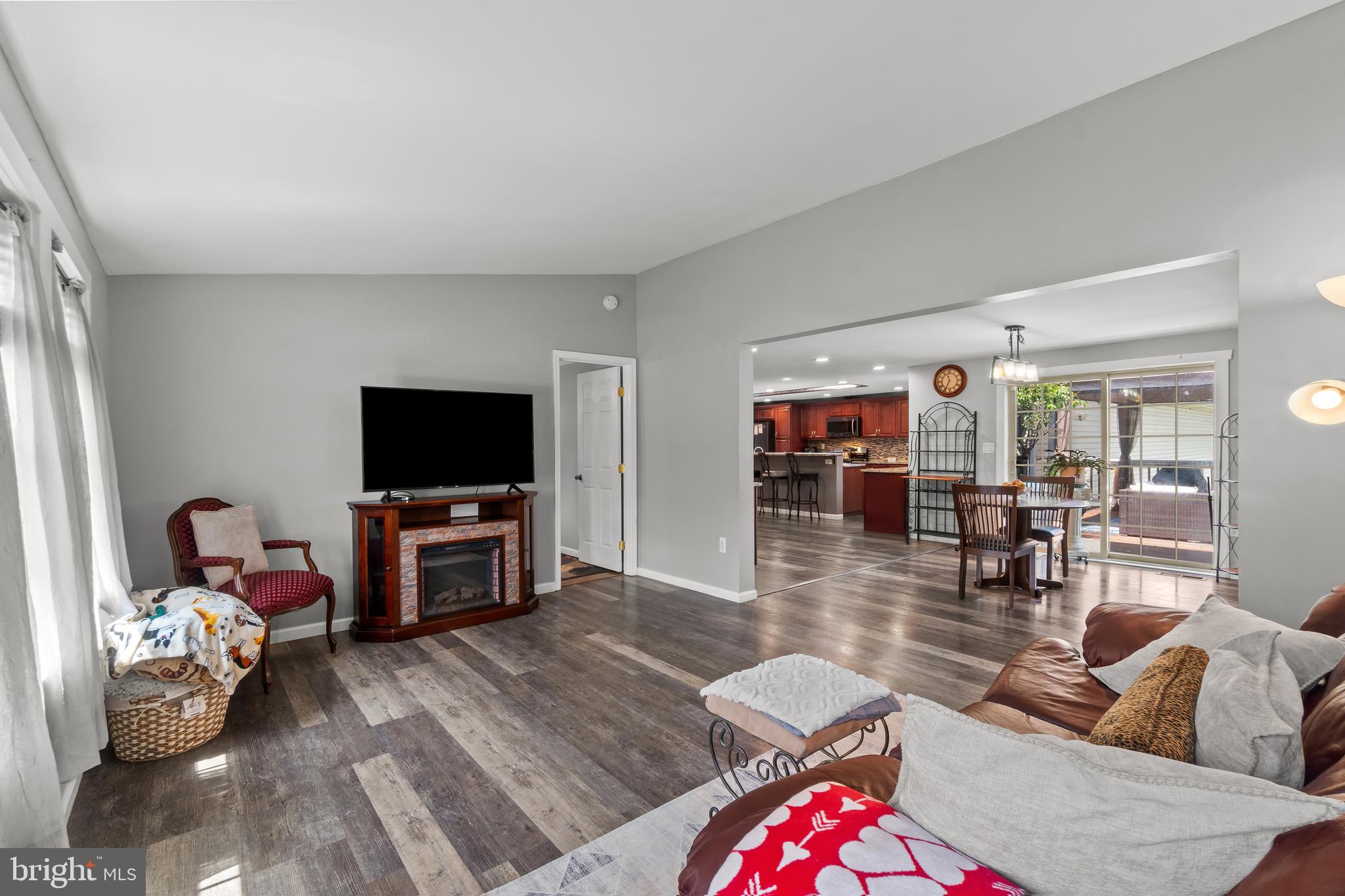 11134 Philadelphia Road White Marsh, MD 21162 - Photo 13 of 50 Living Room opens to Dining Areas