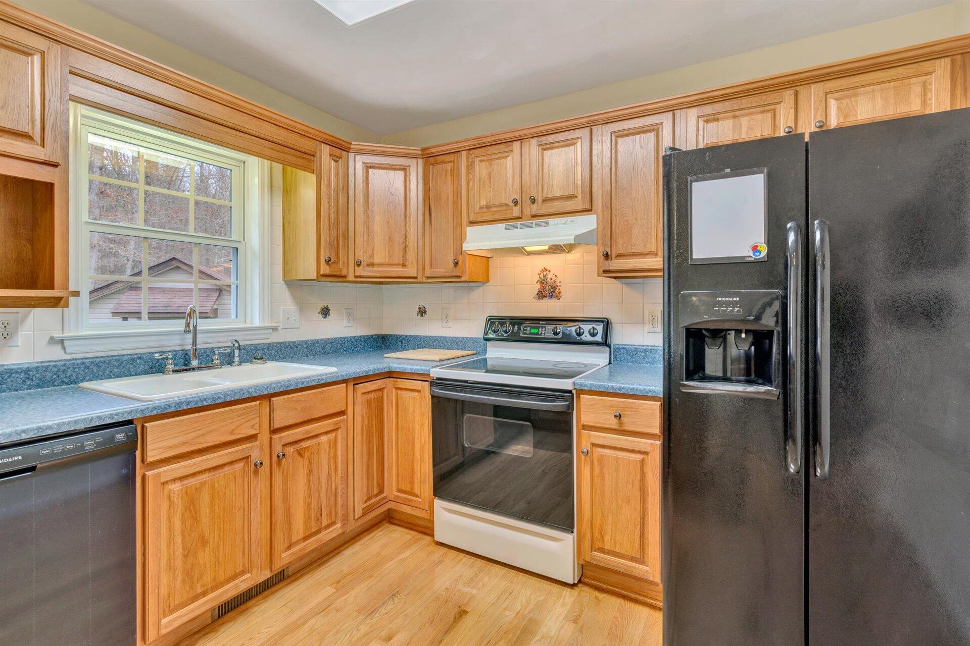 2428 Peaceful Valley Road New Castle, VA 24127 - Photo 14 of 44 11-041420210009