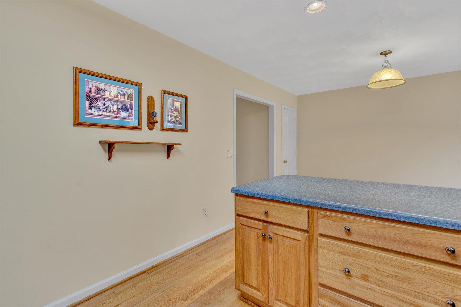 2428 Peaceful Valley Road New Castle, VA 24127 - Photo 15 of 44 12-041420210010