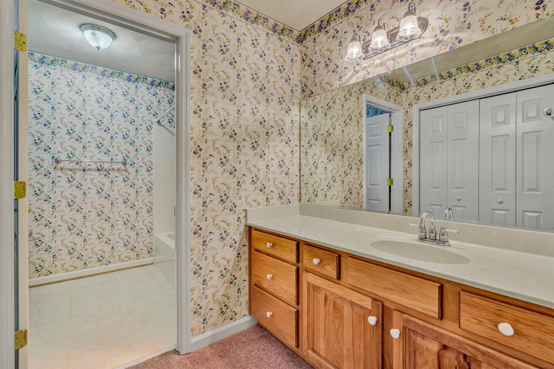 2428 Peaceful Valley Road New Castle, VA 24127 - Photo 21 of 44 18-041420210016
