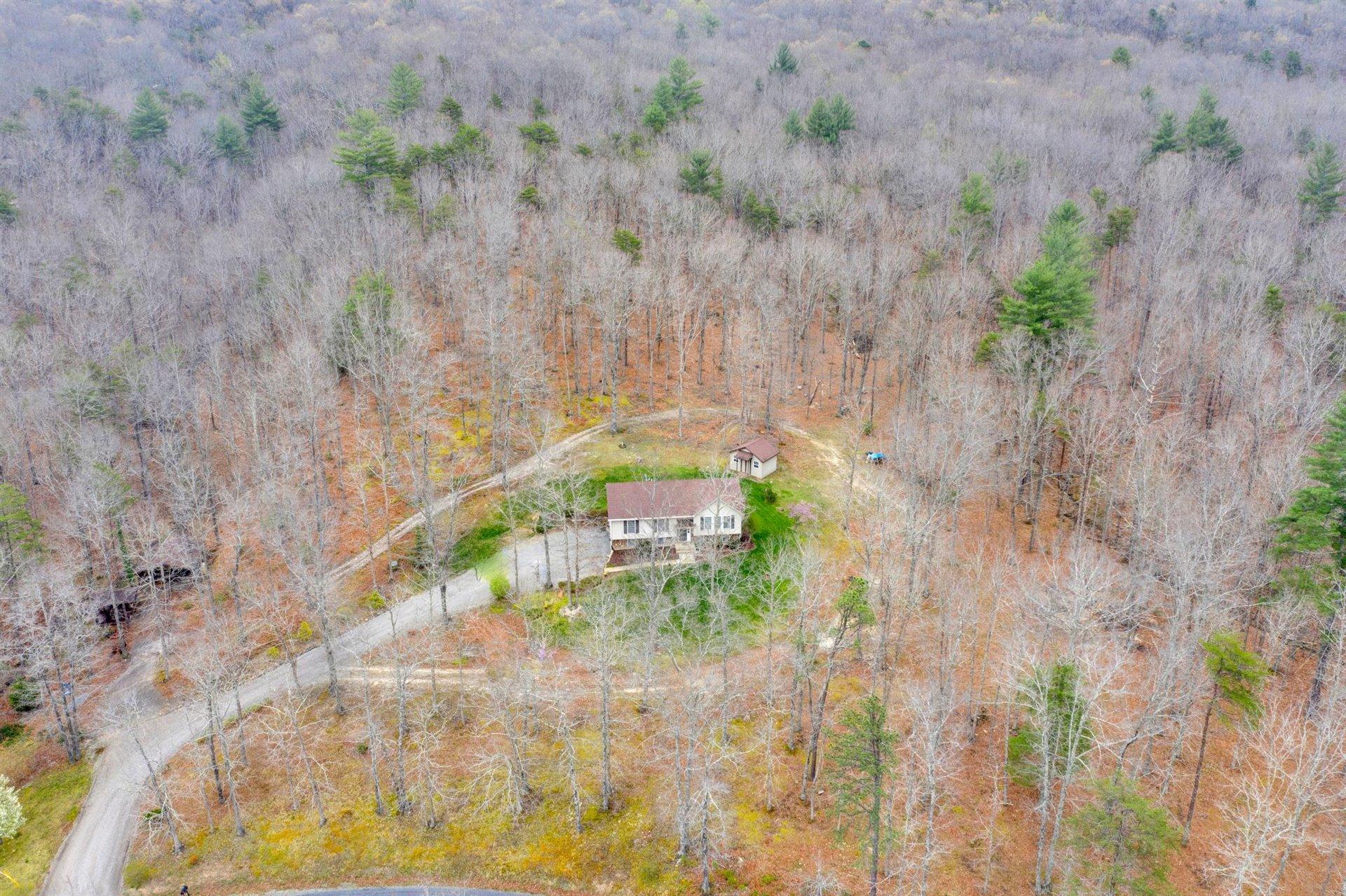 2428 Peaceful Valley Road New Castle, VA 24127 - Photo 41 of 44 40-041420210040