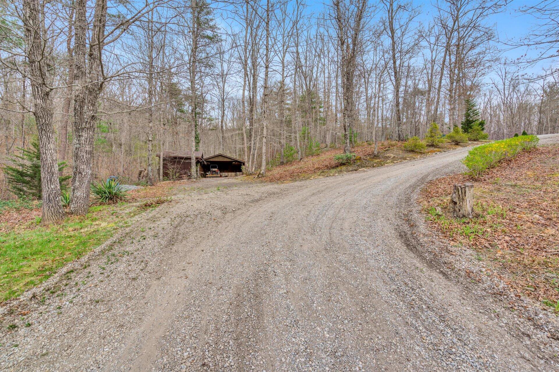 2428 Peaceful Valley Road New Castle, VA 24127 - Photo 43 of 44 43-041420210043