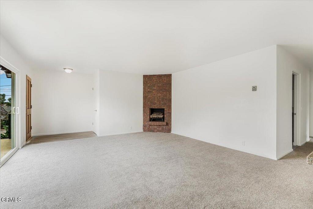 620 West Gonzales Road, Unit A Oxnard, CA 93036 - Photo 8 of 23 03-DSC01612