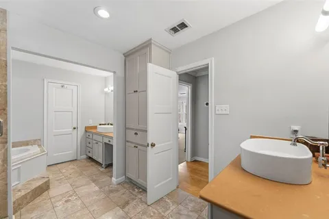 $1,199,990 | 5326 Vickery Boulevard, Dallas, TX 75206