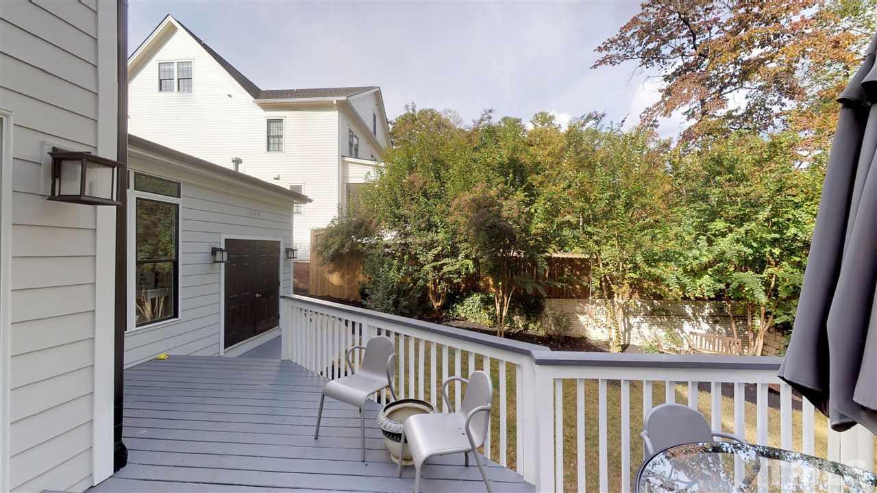 1008 Canterbury Road Raleigh, NC 27607 - Photo 20 of 29