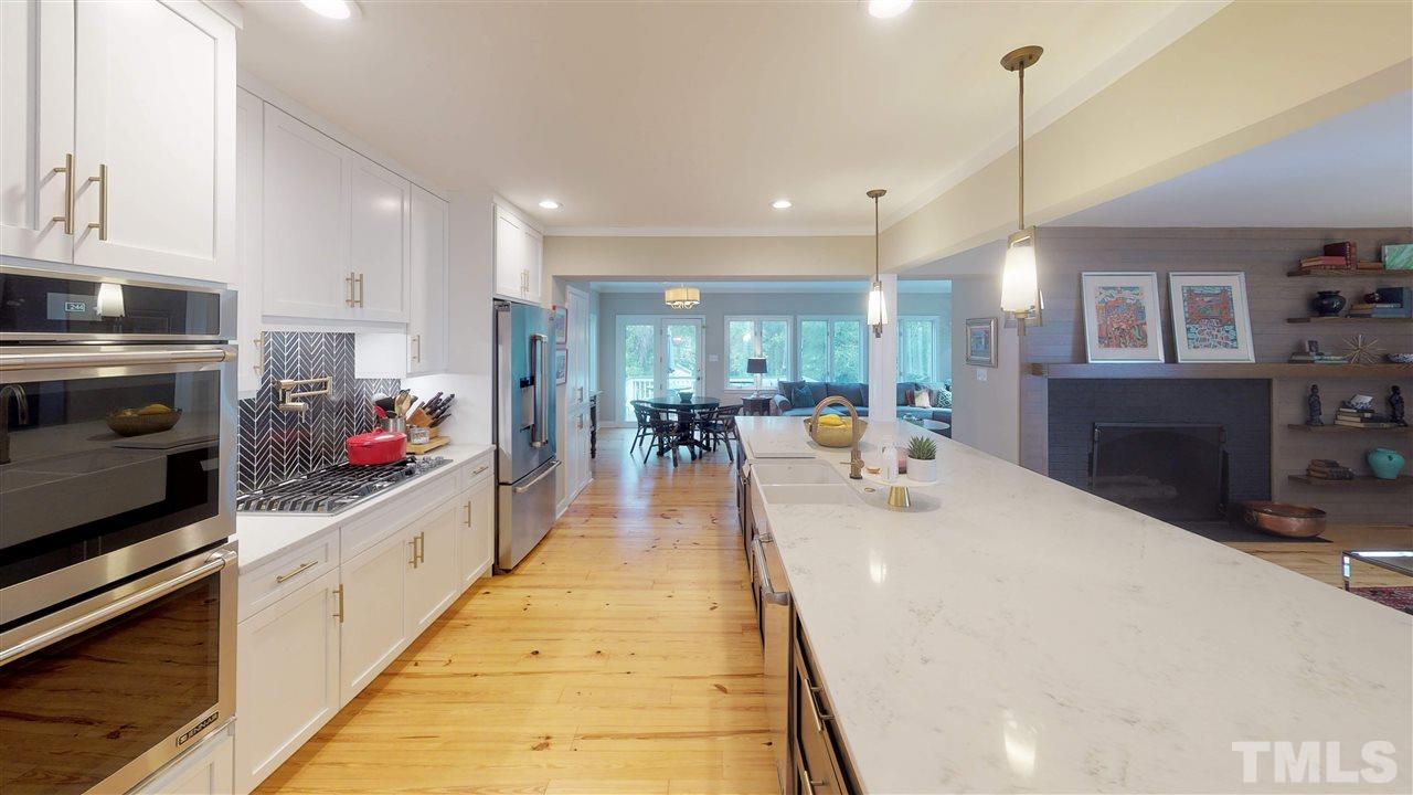 1008 Canterbury Road Raleigh, NC 27607 - Photo 9 of 29