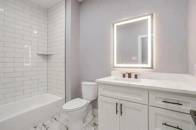 $775,000 | 9316 Grande Vista Way, Joshua, TX 76058