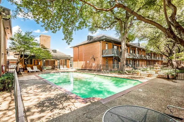 $1,395 | 6015 East University Boulevard, Unit 223G, Dallas, TX 75206