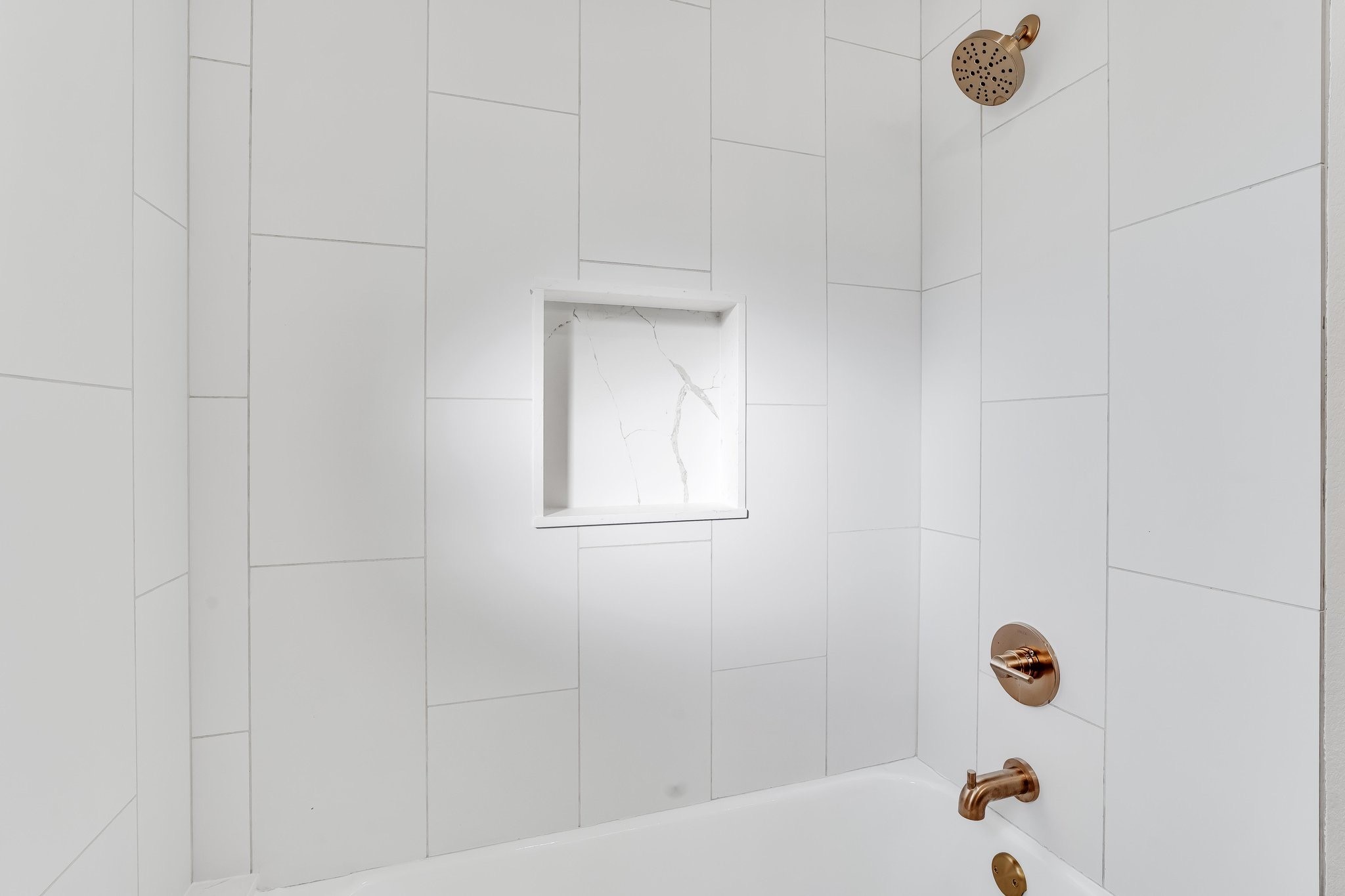 6123 Tuskegee Street Houston, TX 77091 - Photo 6 of 13 a bathroom with a shower
