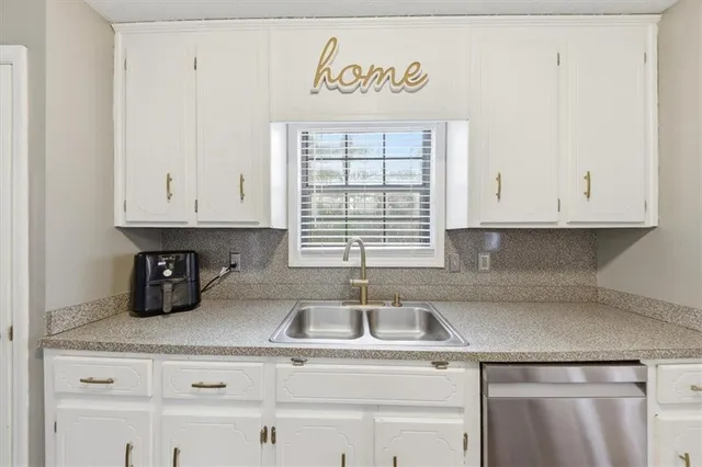 $365,000 | 4405 Lakeside Hills Point Northeast, Kennesaw, GA 30144