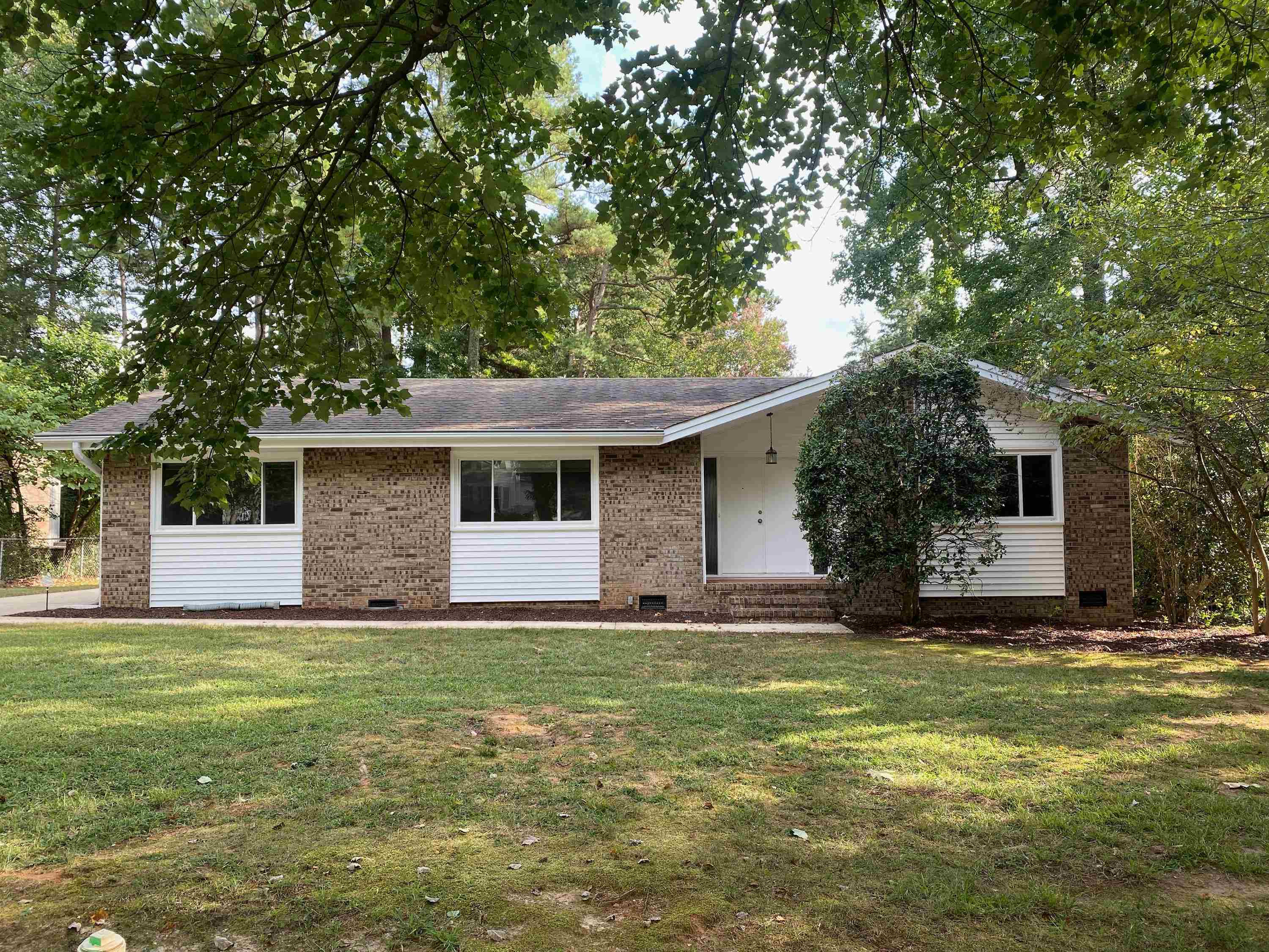 1404 Falls Church Road Raleigh, NC 27609 - Photo 2 of 11 Photo 2