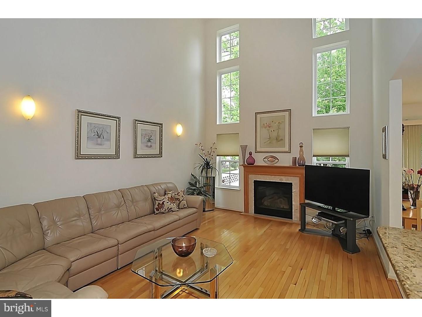 31 Simons Way Huntingdon Valley, PA 19006 - Photo 7 of 25 Gallery Image 7