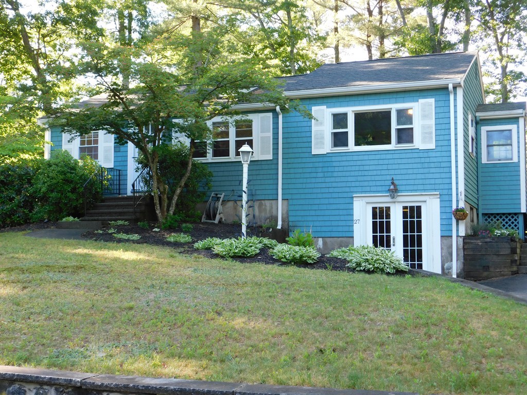27 Parker Road Pembroke, MA 02359 - Photo 2 of 13 Gallery Image 2