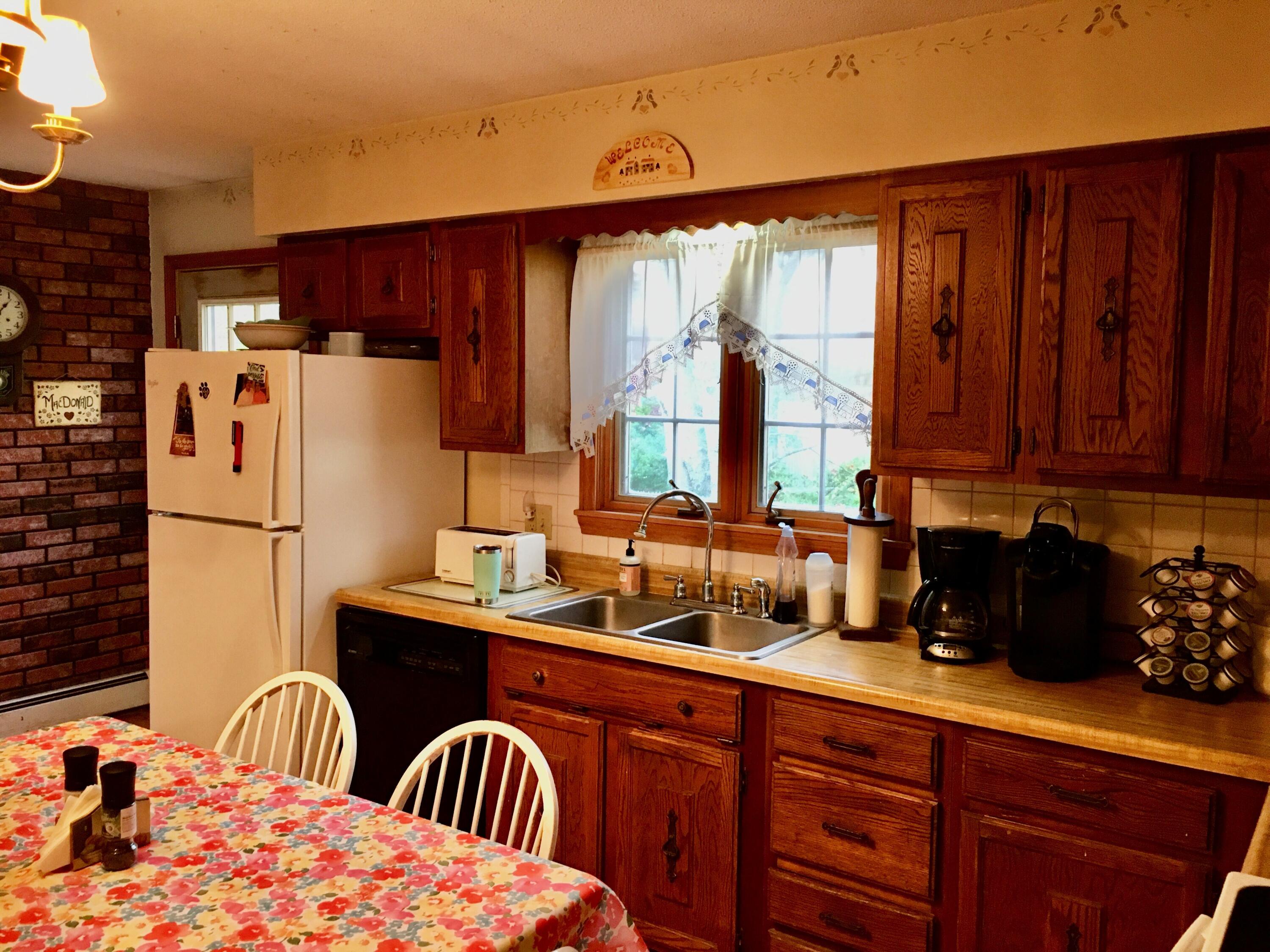 18 Alan A Dale Road Brewer, ME 04412 - Photo 5 of 15 5