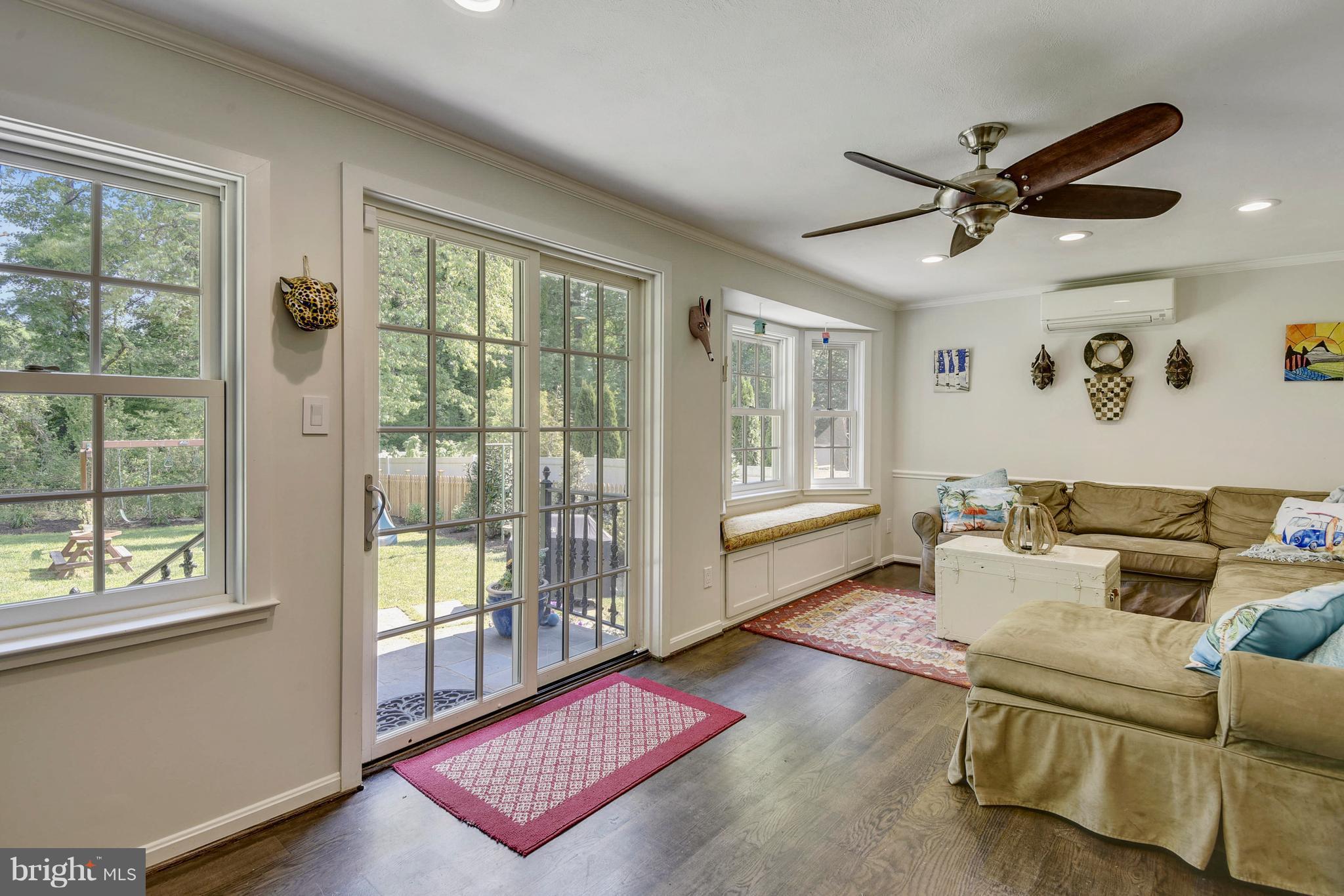 5500 Jordan Road Bethesda, MD 20816 - Photo 13 of 30 Family Room