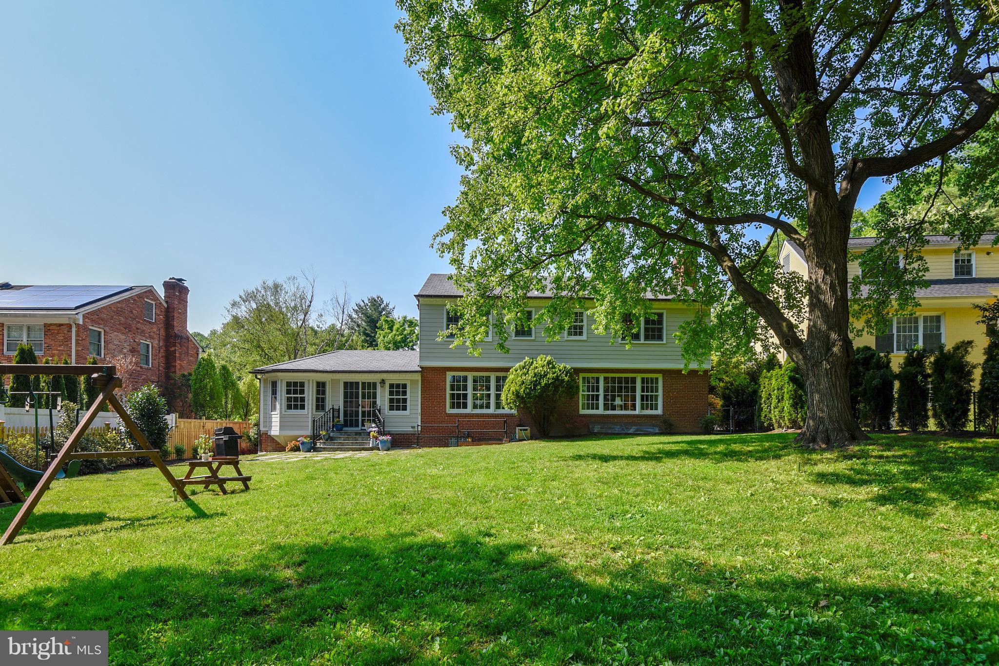 5500 Jordan Road Bethesda, MD 20816 - Photo 18 of 30 Exterior (Rear)