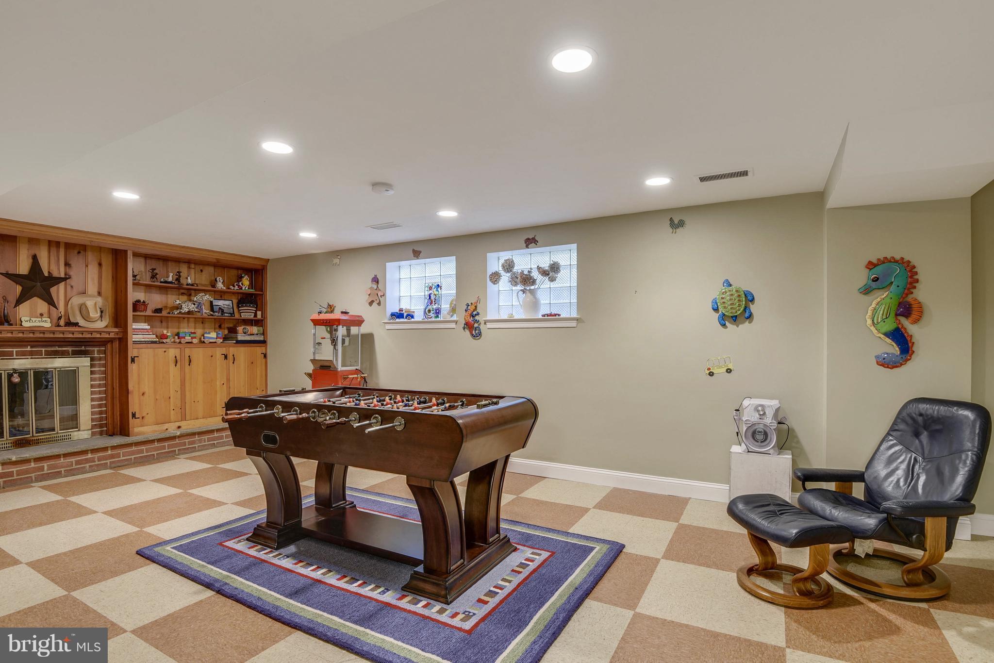 5500 Jordan Road Bethesda, MD 20816 - Photo 27 of 30 Rec room