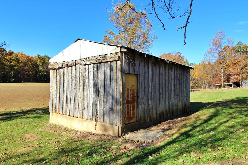 6089 Red House Road Appomattox, VA 24522 - Photo 7 of 25 Gallery Image 7