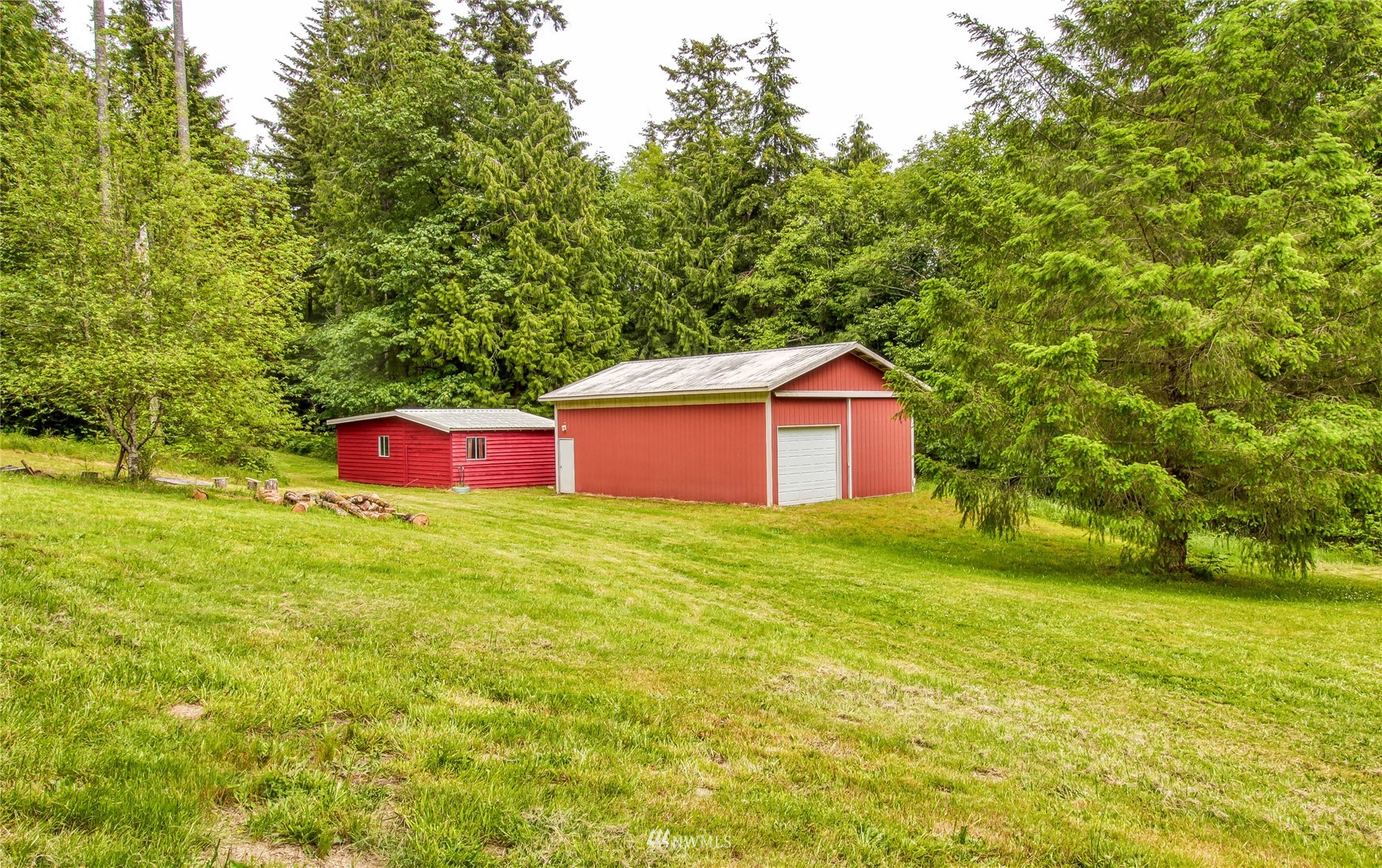 2001 Woods Road Southeast Port Orchard, WA 98366 - Photo 5 of 40 Gallery Image 5