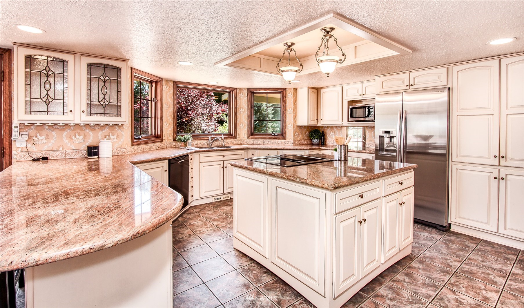 2001 Woods Road Southeast Port Orchard, WA 98366 - Photo 6 of 40 Gallery Image 6