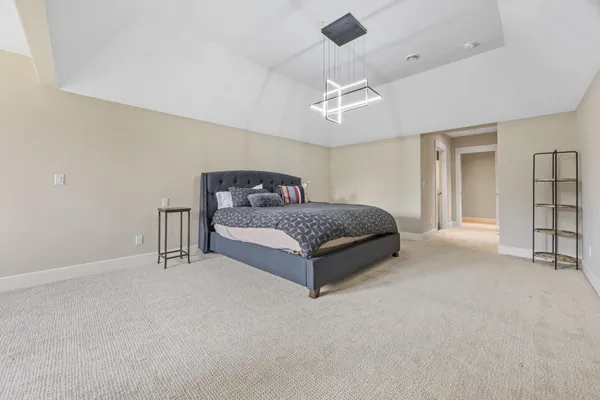 $1,100,000 | 2508 Rose Creek Parkway South, Fargo, ND 58104