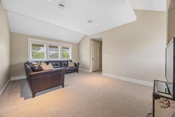 $1,100,000 | 2508 Rose Creek Parkway South, Fargo, ND 58104
