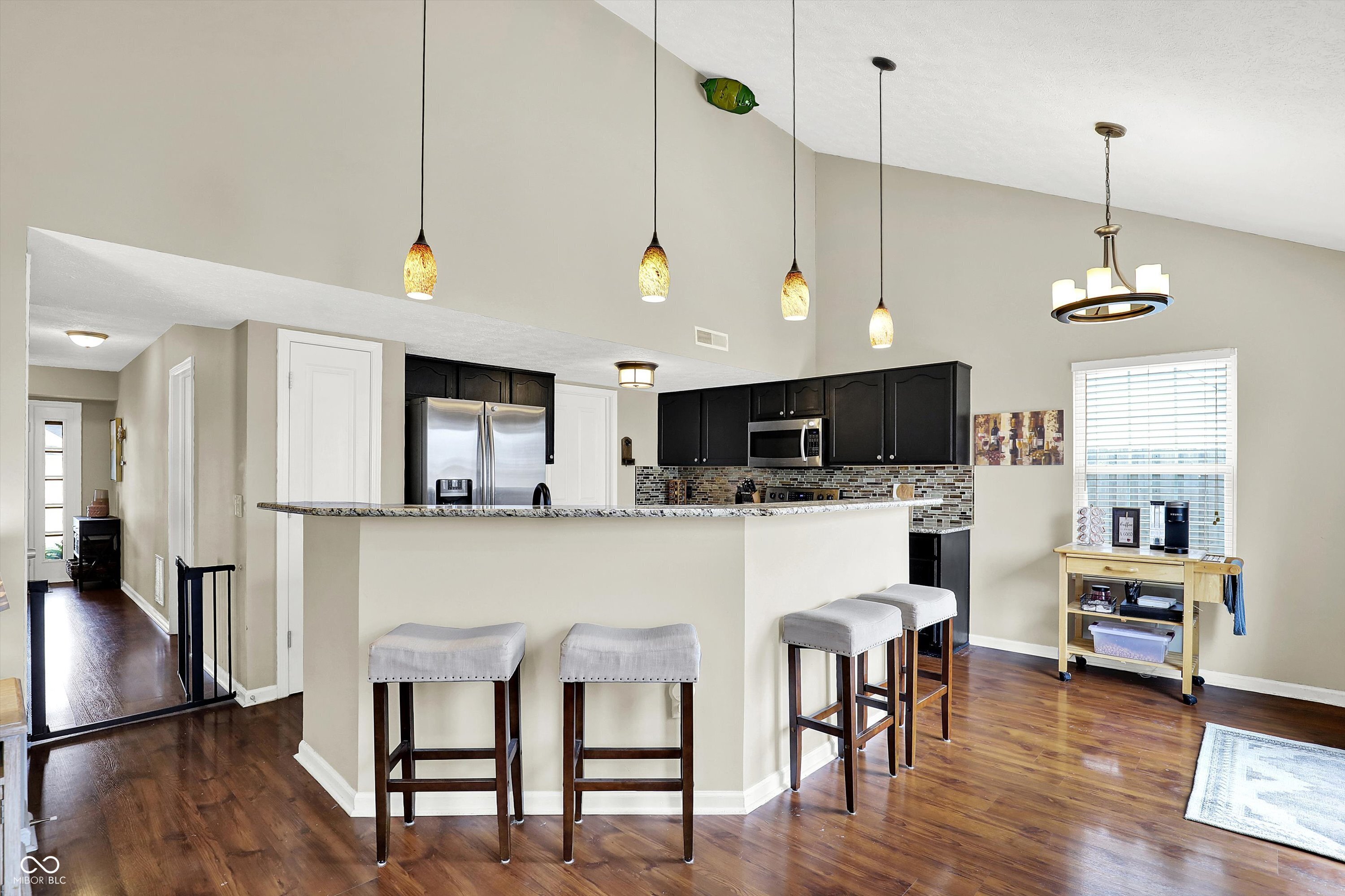 9682 Indigo Lane Fishers, IN 46038 - Photo 11 of 32