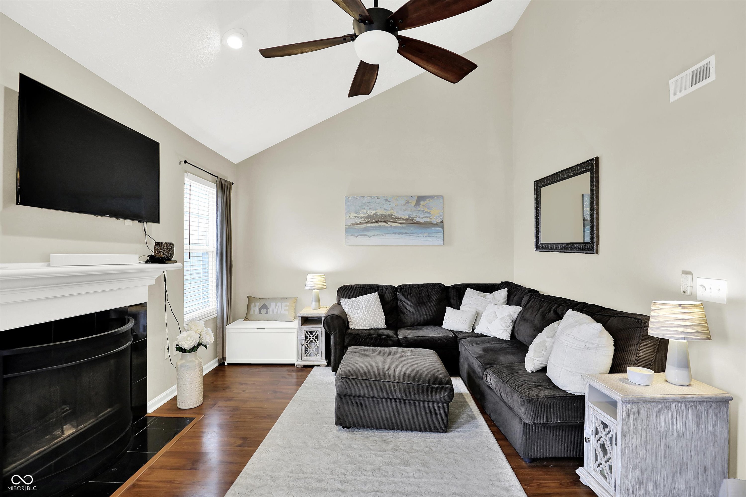 9682 Indigo Lane Fishers, IN 46038 - Photo 9 of 32