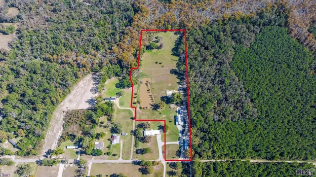 $380,000 | 15254 Penalber Road, Maurepas, LA 70449