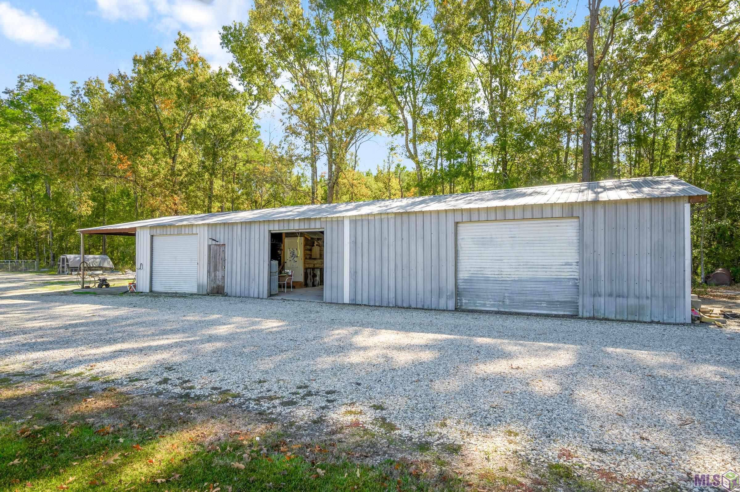 15254 Penalber Road Maurepas, LA 70449 - Photo 8 of 22