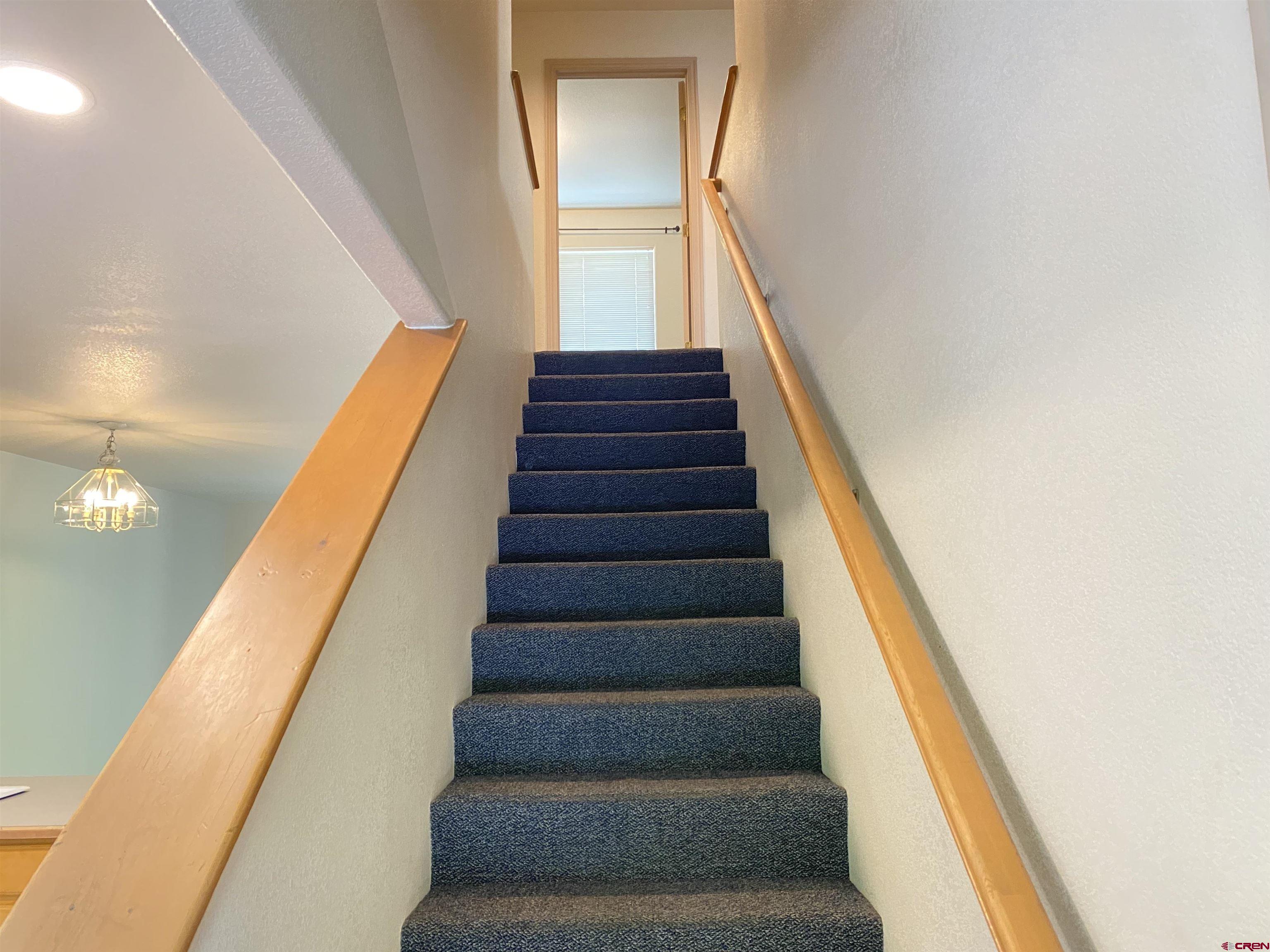 33 Sunridge Lane Durango, CO 81301 - Photo 14 of 37 a view of entryway