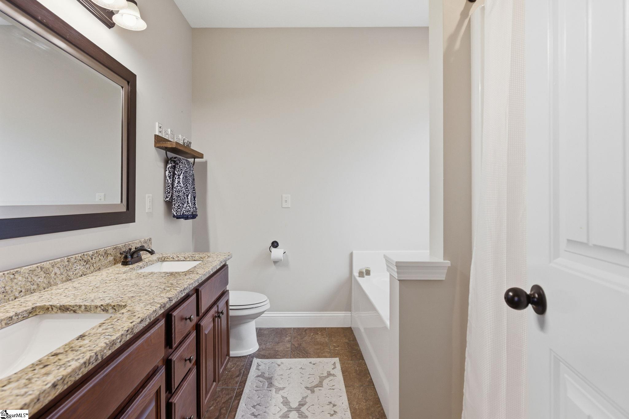 102 South Hamlet Court Moore, SC 29369 - Photo 20 of 50