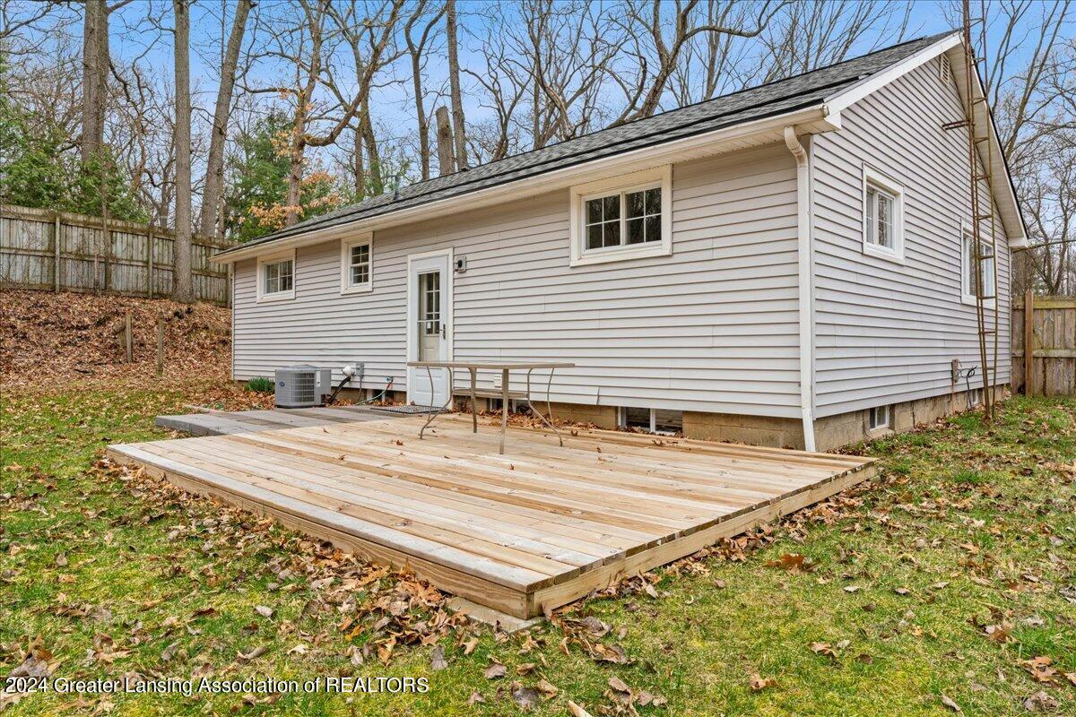 8685 Abbey Road Jackson, MI 49201 - Photo 24 of 32 26-Media Jett-19