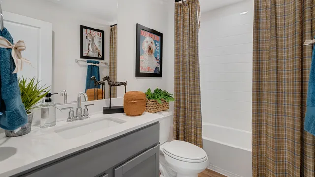 $339,990 | 228 Rock Spgs Drive, Marble Falls, TX 78654