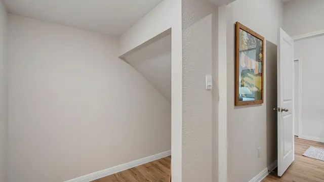 $385,990 | 228 Rock Spgs Drive, Marble Falls, TX 78654