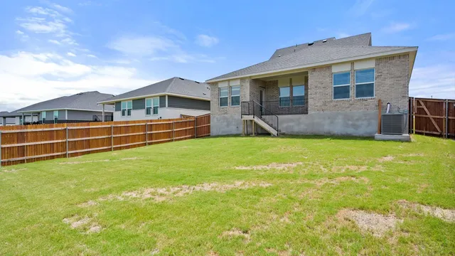 $385,990 | 228 Rock Spgs Drive, Marble Falls, TX 78654