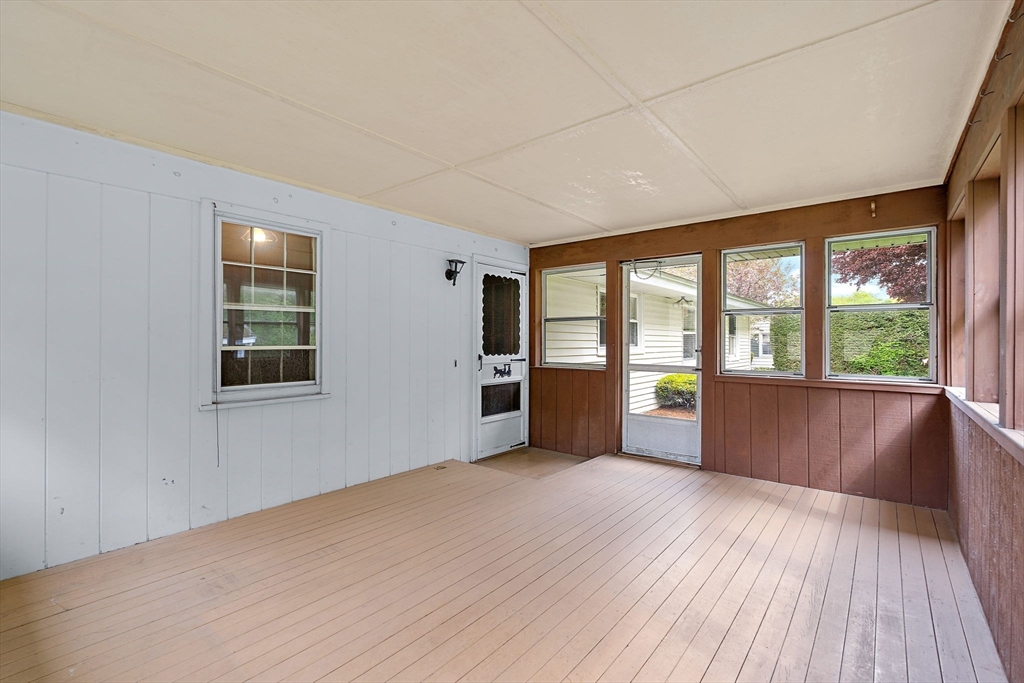 29 Temi Road Hudson, MA 01749 - Photo 11 of 36