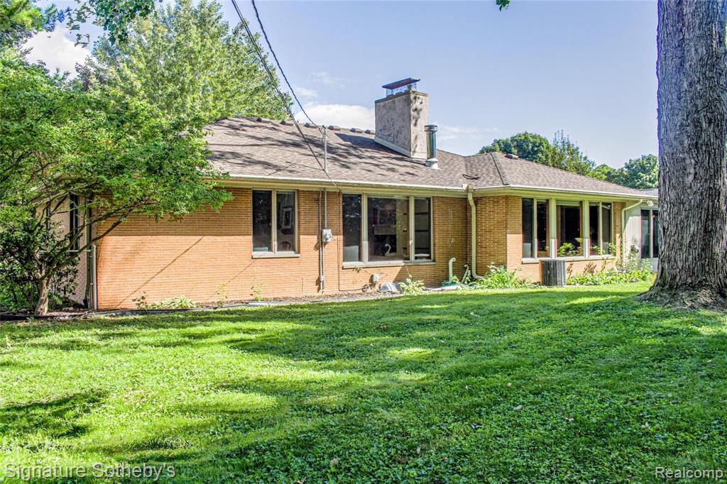 99 Shoreham Road Grosse Pointe Shores, MI 48236 - Photo 31 of 33