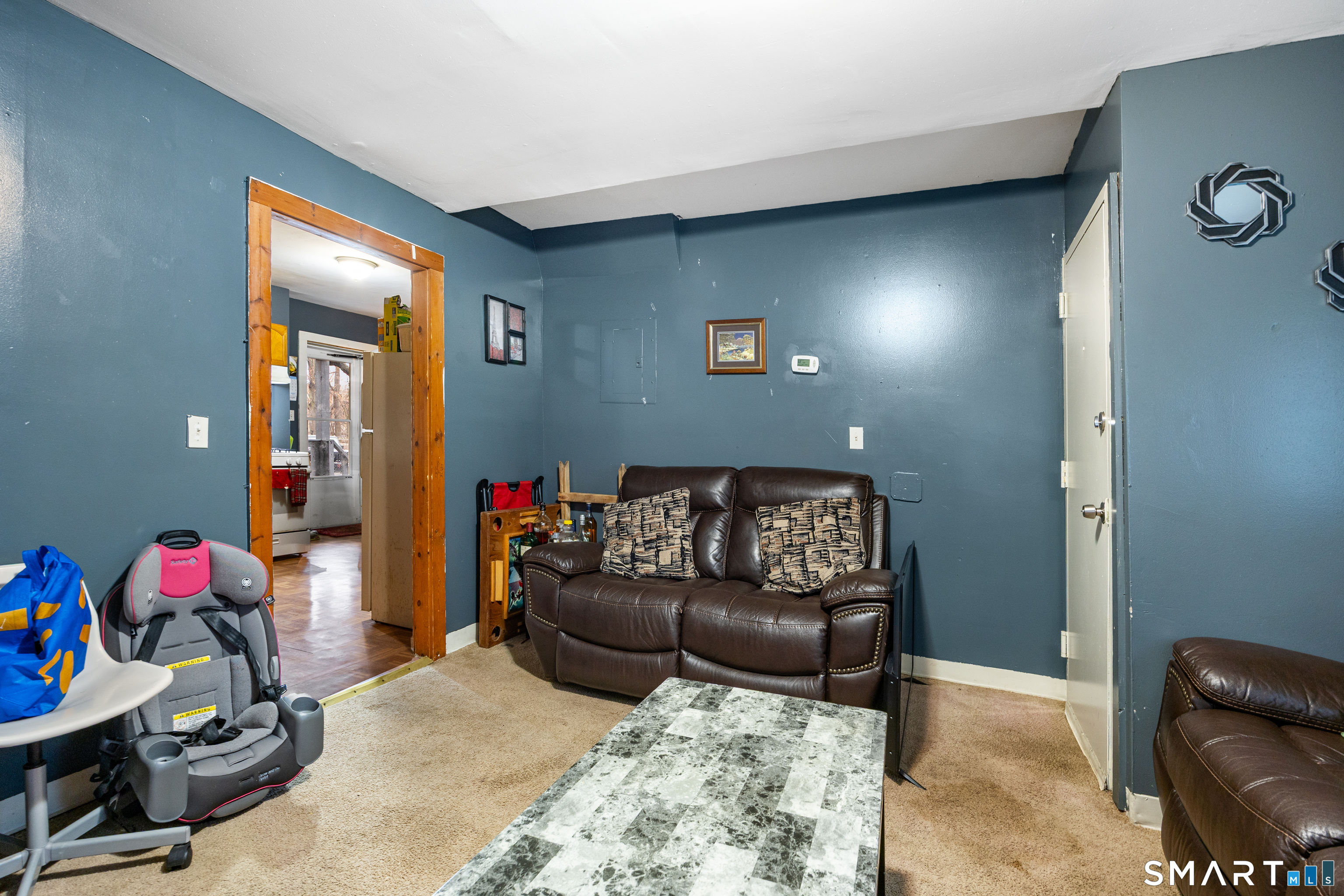 33 Martin Street Hartford, CT 06120 - Photo 11 of 35