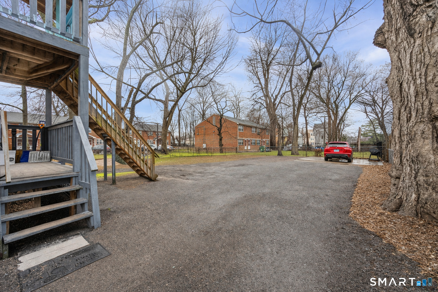 33 Martin Street Hartford, CT 06120 - Photo 5 of 35