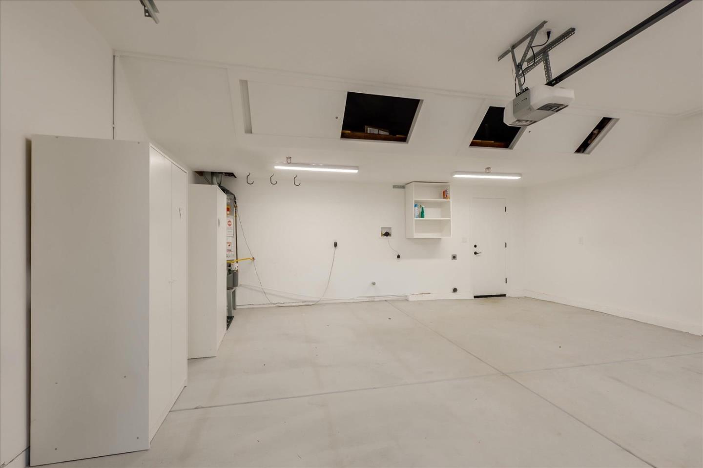 112 Haight Street Menlo Park, CA 94025 - Photo 42 of 47 a view of an empty room