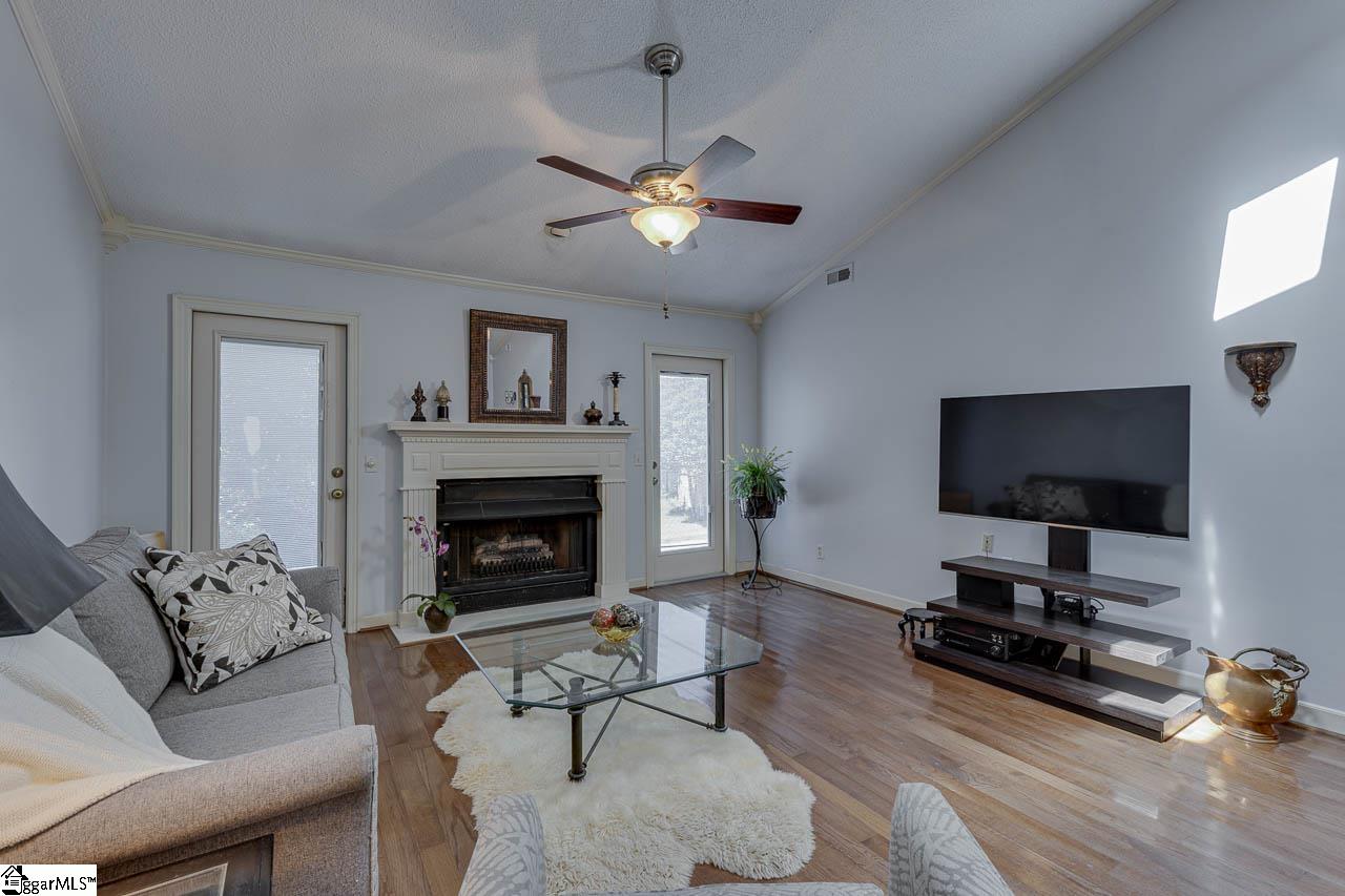 2 Club Pointe Taylors, SC 29687 - Photo 6 of 26 Gallery Image 6