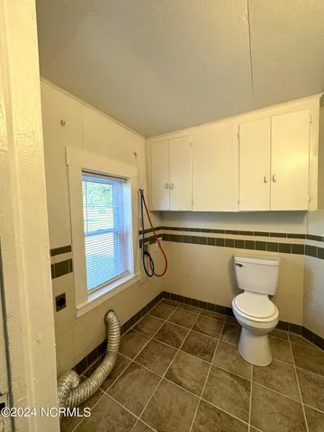 $1,250 | 2274 Dawson Cabin Road, Jacksonville, NC 28540