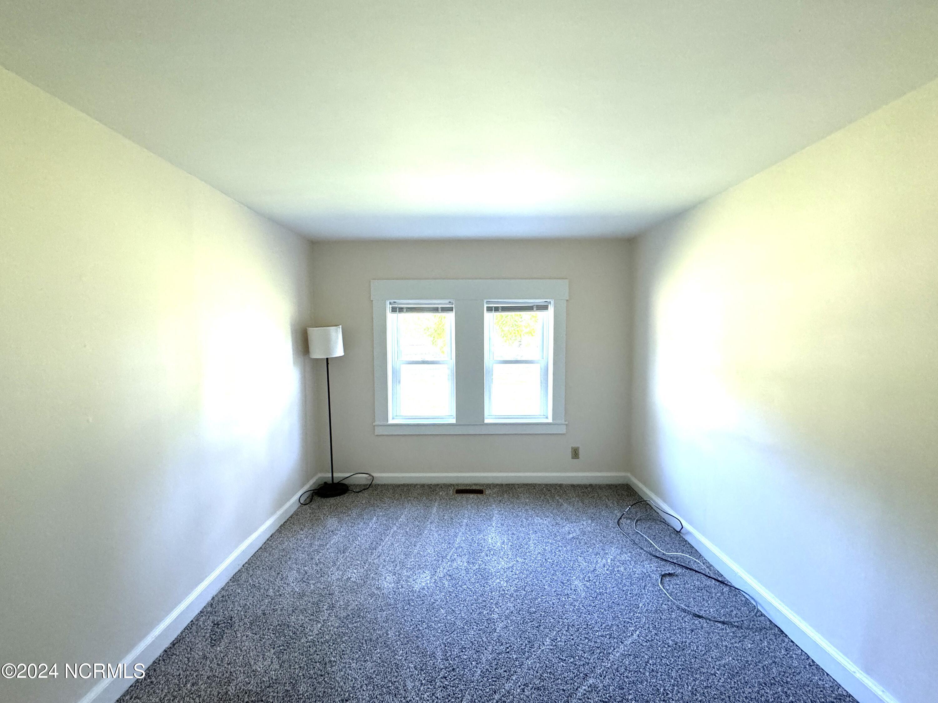 2274 Dawson Cabin Road Jacksonville, NC 28540 - Photo 18 of 29 20240516_123649490_iOS